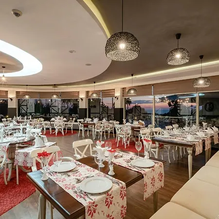 ız Flower Hotel 4*